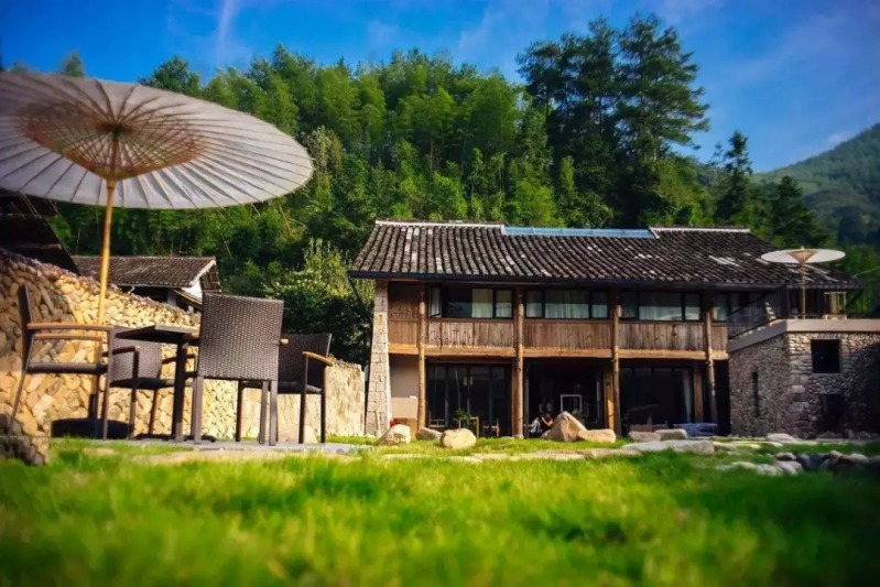 乡村振兴背景下乡村旅游的要素创新